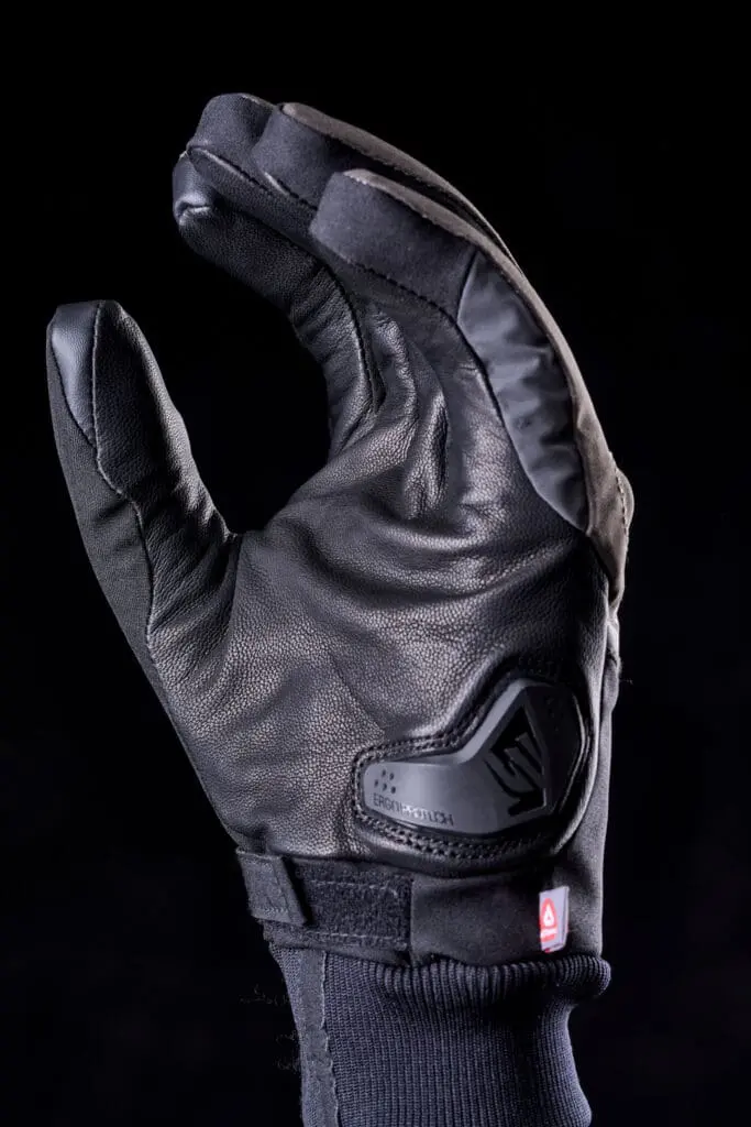 WFX DISTRICT WP WOMAN