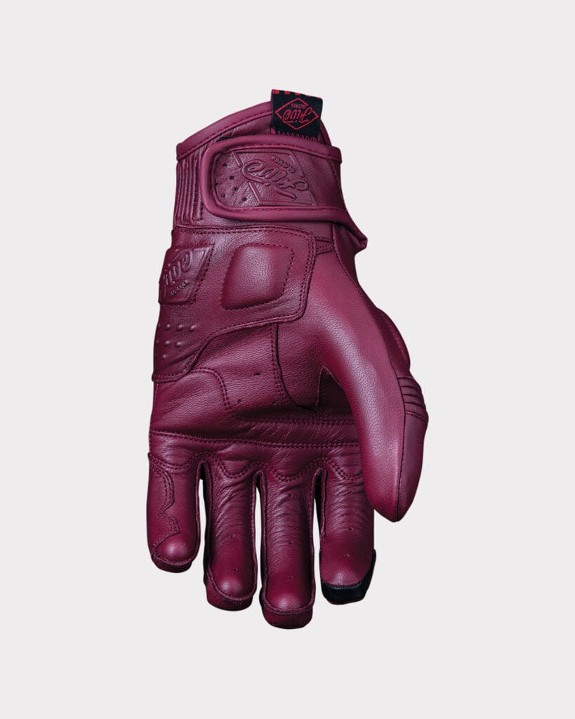 KANSAS WOMAN – Image 2